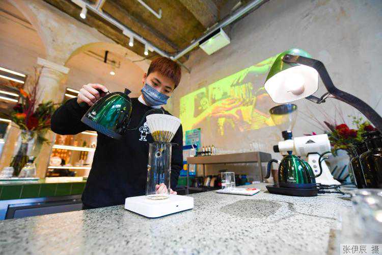 咖啡已成为上海最鲜亮生动的文化符号