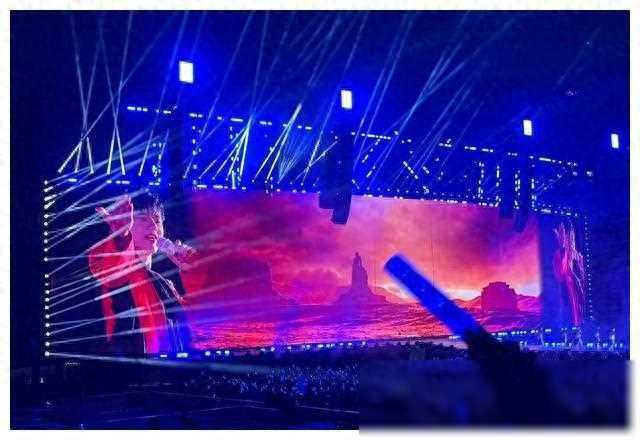 张杰超长大屏巡回演唱会！音乐绝美共舞，燃爆心灵！