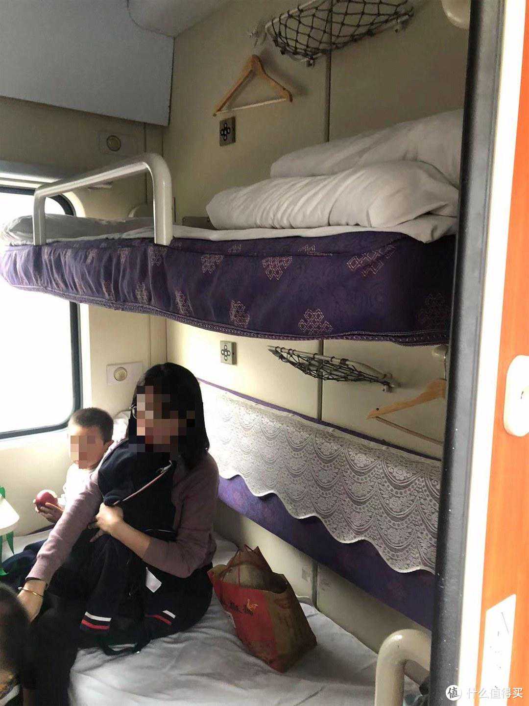 买卧铺票能在线选铺啦！12306操作攻略→