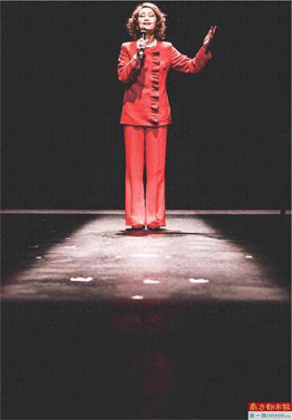 “通过舞台剧的经历变成更好的演员”