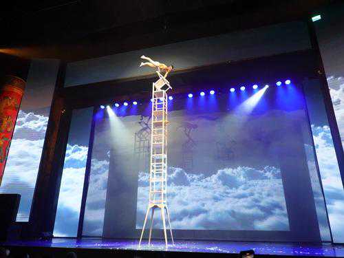 外交部邀请驻华使团儿童欢度“六一”节