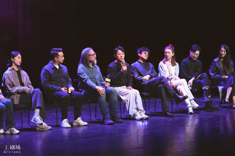 何炅：我现在50岁，没有觉得演不动