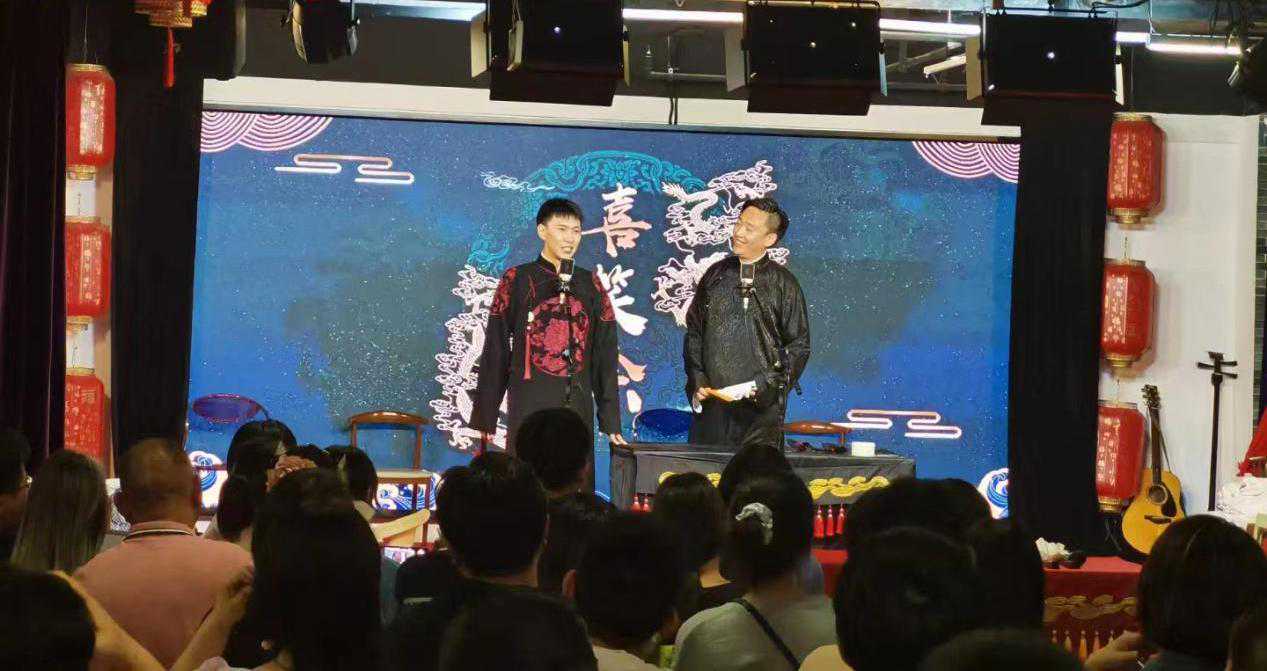 “乱花渐欲”？北京喜笑会五周年团庆“迷人眼