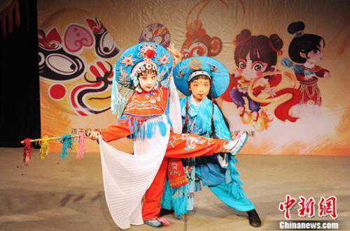 “童戏社”迎百场演出《童戏社2•超级小英雄》首演发布