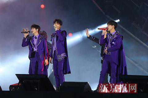 TFBOYS五周年首次工体开唱，坦言“站在这么大舞台上很开心”