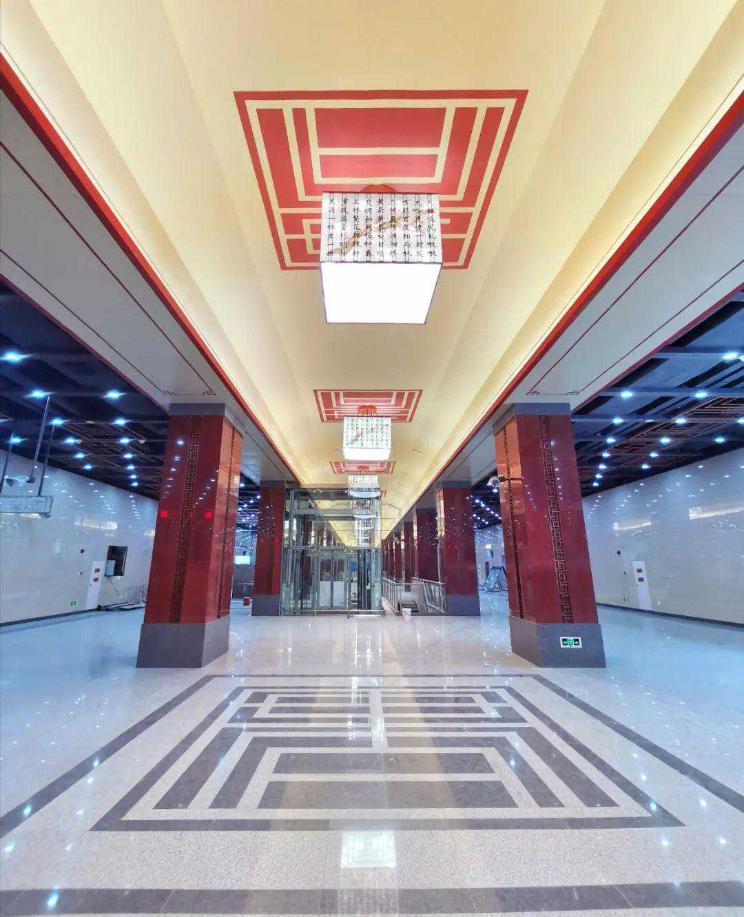 高清实拍！16号线国家图书馆站内景曝光！“万卷千章”气势恢宏