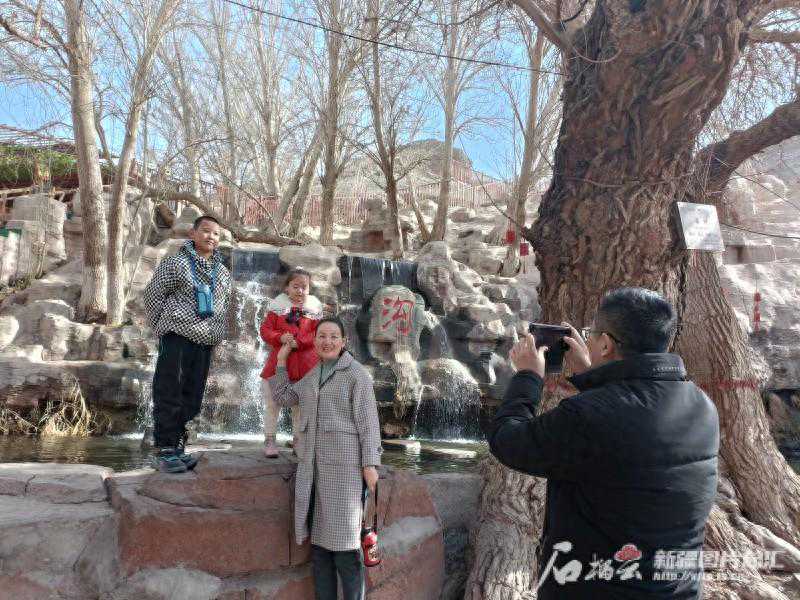 吐鲁番市葡萄沟景区一次购票 终身免票